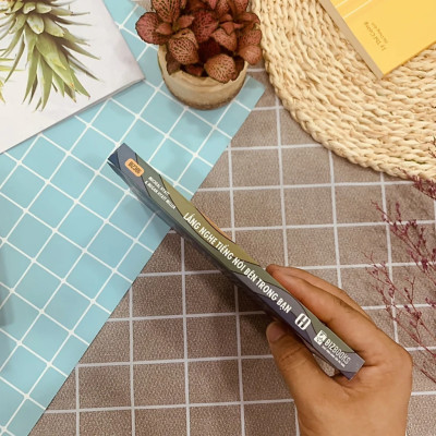 Sách - Lắng Nghe Tiếng Nói Bên Trong Bạn - MCBooks