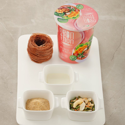 Thùng 24 ly bún gạo lứt ăn liền NGON & THON - Vị rau củ hạt ngũ cốc