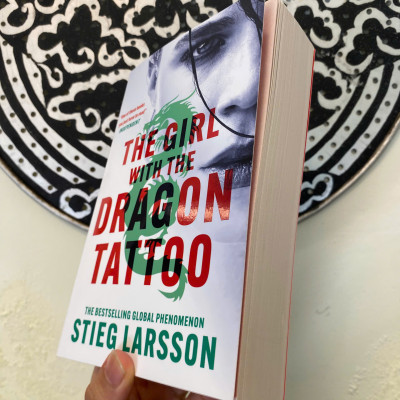 Sách - The Girl With the Dragon Tattoo by Stieg Larsson | Classic International Bestseller Thriller
