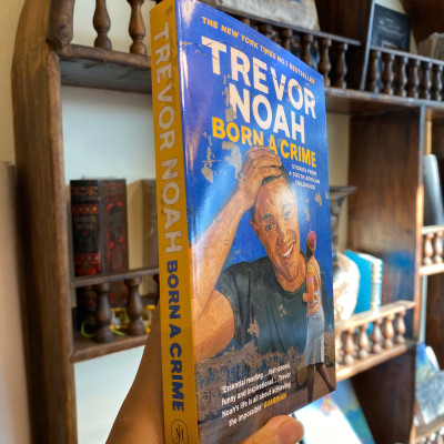 Sách - Born a Crime: Stories from a South African Childhood by Trevor Noah (One World Essentials)