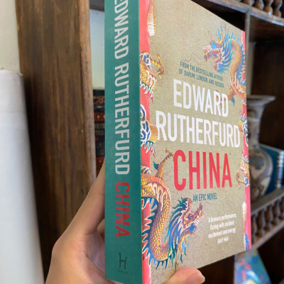 Sách - China: An Epic Novel by Edward Rutherfurd | Historical Fiction / Asian Literature / Ngoại văn