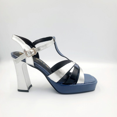 Giày sandal nữ cao gót đế cao 8 phân hàng hiệu rosata hai màu vàng xanh ro531