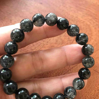 VÒNG TÓC ĐEN ĐẬM HƠN 9LY ĐÁ TỰ NHIÊN BÓNG ĐẸP 1 CHIẾC NỮ MỆNH THUỶ MỘC