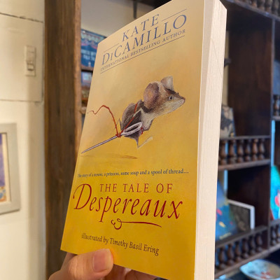 Sách - The Tale of Despereaux by Kate DiCamillo | Fantasy Fiction for Childrens / Ngoại văn