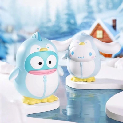 Đồ Chơi Mô Hình Hộp Mù Sanrio Characters - Penguin Parade - Moetch MT18 (Sản Phẩm Bên Trong Là Ngẫu Nhiên)