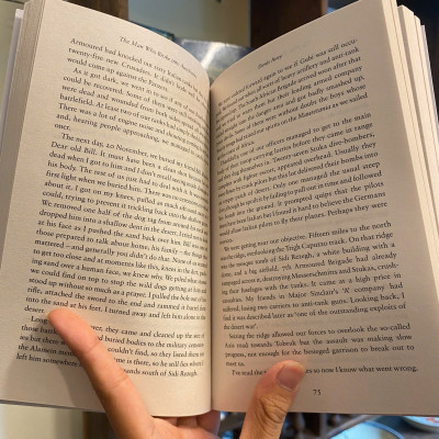 Sách - The Man Who Broke into Auschwitz: A True Story of World War II by Denis Avey | Biography