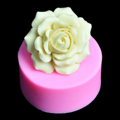 Bộ 3 khuôn silicon làm bánh, rau câu hoa hồng cánh tim, cúc đơn và lá – Mã số 1142