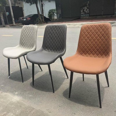 Bàn ăn mặt đá phiến thông minh kéo dài chân chữ V kết hợp ghế Nelson