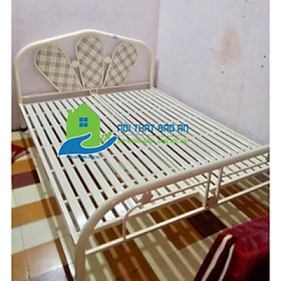 Giường sắt kiểu tròn cách điệu 1m4 dài 2m
