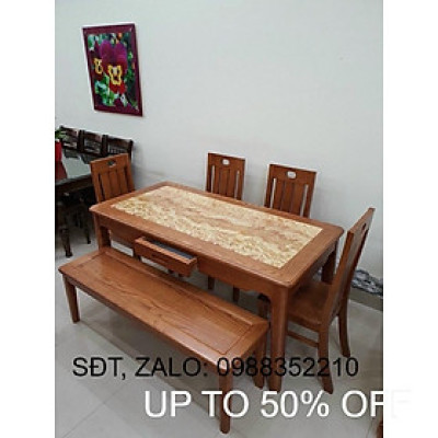Bàn ăn gỗ sồi kiểu mới