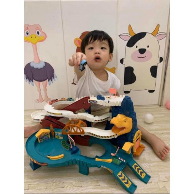 Đường hầm khủng long, bộ đường đua hầm sư tử kèm gara