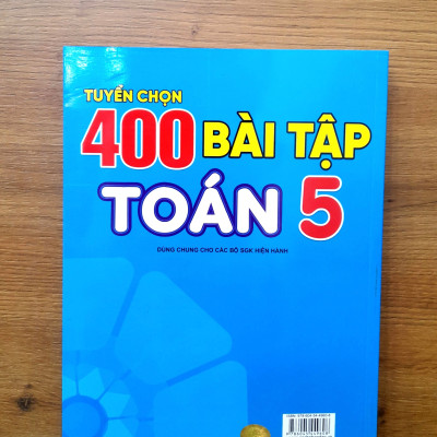 Sách - Tuyển Chọn 400 Bài Tập Toán 5 - Biên soạn theo chương trình GDPT mới - ndbooks