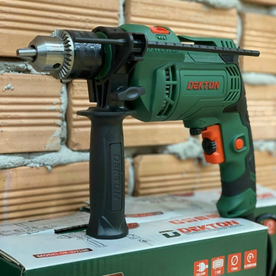 Máy khoan Dekton 710w 13mm DK-ID710B có chức năng khoan tường