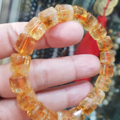 Vòng tay thạch anh Vàng khúc mới đẹp size hạt 9mm rất hợp nữ mệnh kim mệnh Thổ mệnh Thủy ạ