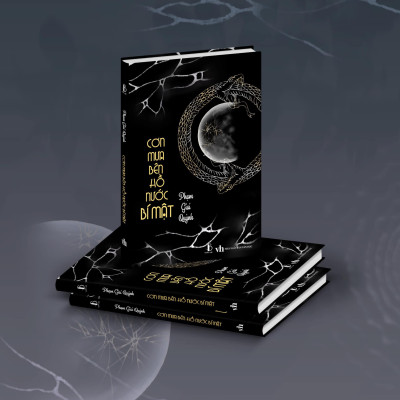 Cơn mưa bên hồ nước bí mật - Phạm Giai Quỳnh