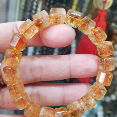 Vòng tay thạch anh Vàng khúc mới đẹp size hạt 9mm rất hợp nữ mệnh kim mệnh Thổ mệnh Thủy ạ