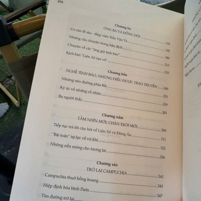 [Kỉ niệm 80 năm CMT8 và 2/9] Combo 2 cuốn: NGƯỜI THẦY, HÀNH TRÌNH VÌ HÒA BÌNH – Nguyễn Chí Vịnh - NXB Quân đội Nhân dân