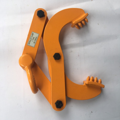 Kẹp pallet 1 tấn tiêu chuẩn Nhật chất lượng hàng đầu độ bền cao