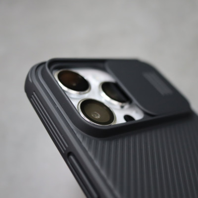 Ốp lưng chống sốc nắp trượt bảo vệ camera cho iPhone 16 / 16 Plus / 16 Pro / 16 Pro Max hiệu Nillkin Camshield - Viền TPU, đệm khí chống sốc, Lưng nhám PC - Hàng nhập khẩu