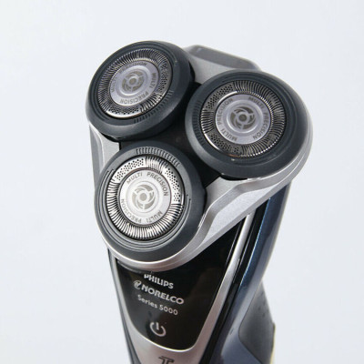 Máy cạo râu khô và ướt cao cấp Philips Norelco S5355/82 tích hợp đầu cạo linh hoạt theo 5 hướng cạo nhanh và sát - Hàng Nhập Khẩu