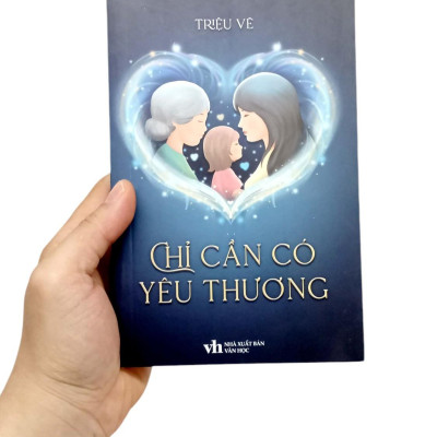 Sách - Chỉ Cần Có Yêu Thương