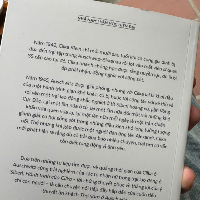 COMBO 3 PHẦN: THỢ XĂM Ở AUSCHWITZ, HÀNH TRÌNH CỦA CILKA, BA CHỊ EM – Heather Morris – Nhã Nam – NXB Văn học