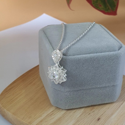 Dây Chuyền Vòng Cổ Bạc  925 Hoa Đính Đá Tinh Tế BẠC HIỂU MINH DMD473