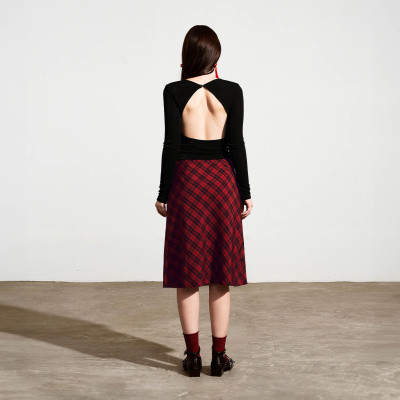 DOTTIE - Áo dài tay hở lưng - Đen - T0835