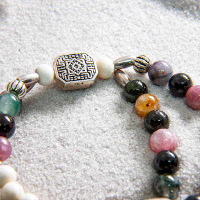 Vòng tay đôi phong thủy đá Tourmaline đa sắc thiên nhiên mix hổ phách AAAAA #VT041