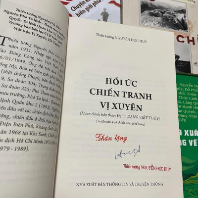 Hồi ức chiến tranh Vị Xuyên (Thiếu tướng Nguyễn Đức Huy) - Bìa mềm, in màu