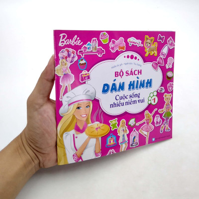 Barbie Bộ Sách Dán Hình Cuộc Sống Nhiều Niềm Vui - Tập 1