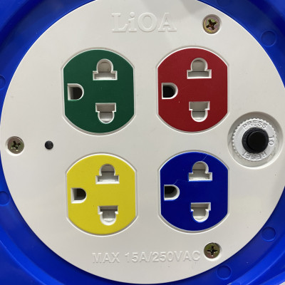 Ổ cắm kéo dài quay tay kiểu Rulo nhỏ LIOA QT20-2-15A 20m x 2 15A (mẫu mới 2022) - Hàng chính hãng