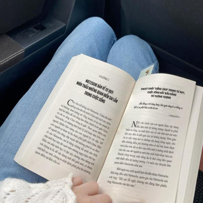 Sách Tôi Luyện Nên "Quả Tim Thép": Hoặc Là Bạn Cưỡi Lên Vận Mệnh, Hoặc Là Để Vận Mệnh Cưỡi Cổ Bạn