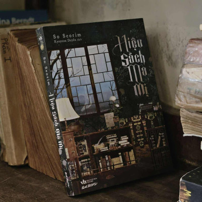 Hiệu Sách Ma Mị