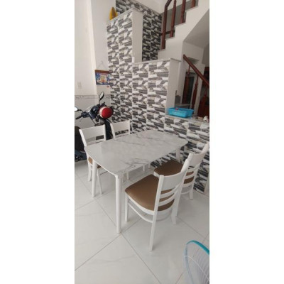 Bộ bàn ăn gia đình, chung cư giá rẻ