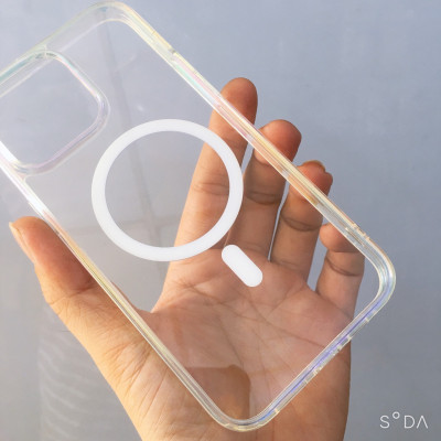 Ốp lưng cho iPhone 15 Pro Max Streamer Magnetic đổi màu chống sốc chính hãng X-Level( hàng chính hãng)