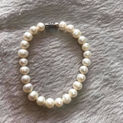 Vòng NGỌC TRAI NỮ ĐEO SIZE 7LY5 VÒNG GỒM 25 HẠT ĐÚNG CUNG SANH MÀU TRẮNG