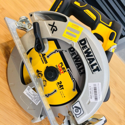 MÁY CƯA PIN CẦM TAY 18V 184MM DEWALT DCS570N-KR- HÀNG CHÍNH HÃNG