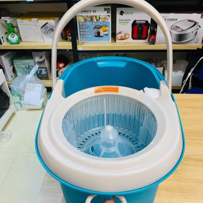 Bộ Lau Nhà Xoay Tay 360° Tiện Lợi Cao Cấp Mop Q2 (cam kết hàng chính hãng)