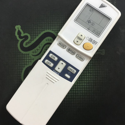 Điều khiển dùng cho điều hòa Daikin 1 chiều đời cũ - Hàng nhập khẩu