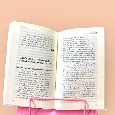 Sách nuôi dạy - Cha Mẹ là bạn cùng chơi tốt nhất của con - Tác giả Lưu Lật