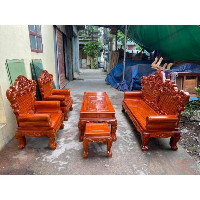 Bàn ghế hoàng gia tiếp khách víp