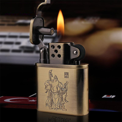 Vỏ Hột Quẹt Bật Lửa Xăng Đá Độc Lạ Dolphin HY676 Khắc Quan Vũ Đẹp Độc Lạ - Dùng Xăng Bấc Đá Cao Cấp