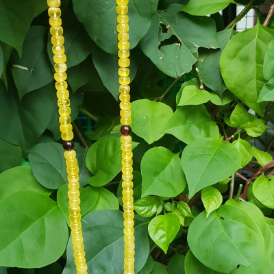 Sợi Dây Chuỗi Đeo Cổ Hổ Phách Bánh Xe Vàng Anh trang sức phong thủy quý hiếm sang đẹp 7mm 100% qua sự hóa thạch nhựa cây thông cổ đại quý giá và có giá trị cao  Rất hợp mệnh kim, thổ, thủy tốt sức khỏe,may mắn khó có loại đá nào sánh kịp ạ