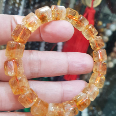 Vòng tay thạch anh Vàng khúc mới đẹp size hạt 9mm rất hợp nữ mệnh kim mệnh Thổ mệnh Thủy ạ