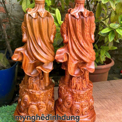Tượng  thánh trần quốc tuấn trần hưng đạo vương bằng gỗ hương đá  cao 40cm
