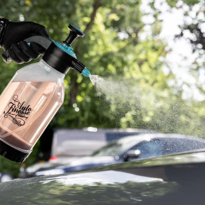 Bình pha dung dịch bơm tay áp lực - PRESSURE SPRAYER