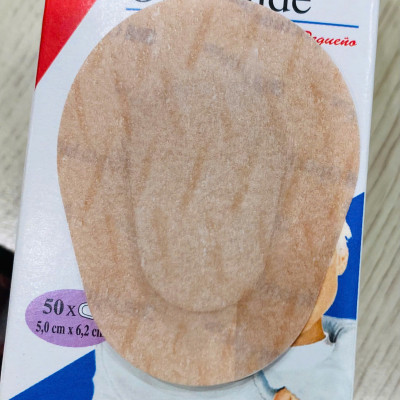 Miếng băng dán mắt 3M Nexcare 1537 (dùng cho trẻ nhỏ hơn 4 tuổi), 50 miếng/hộp ( mẫu mới)