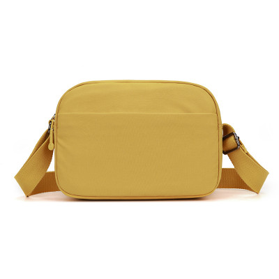 Túi đeo chéo nữ phong cách dễ thương – BEE GEE DCNU1094