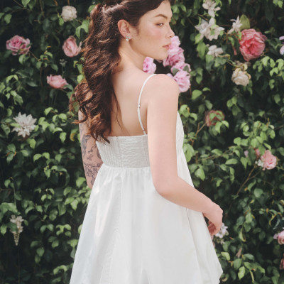 DOTTIE - Đầm ngắn tùng bí cúp ngực - Trắng - D0657